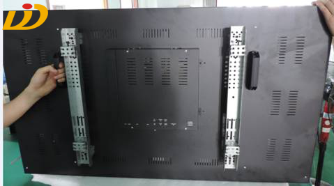 LCD splicing screen installation 06