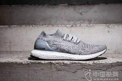 Adidas Ultra Boost Uncaged ç°è‰²æ–°æ¬¾