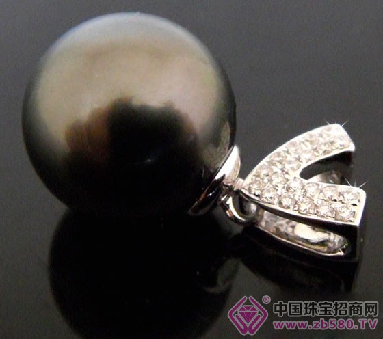 å—æ´‹é»‘çç (Tahitian pearls)