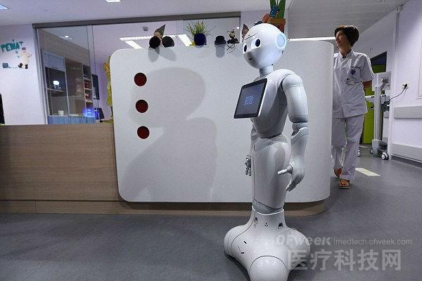 Pepper enters two hospitals in Belgium: as a reception nurse