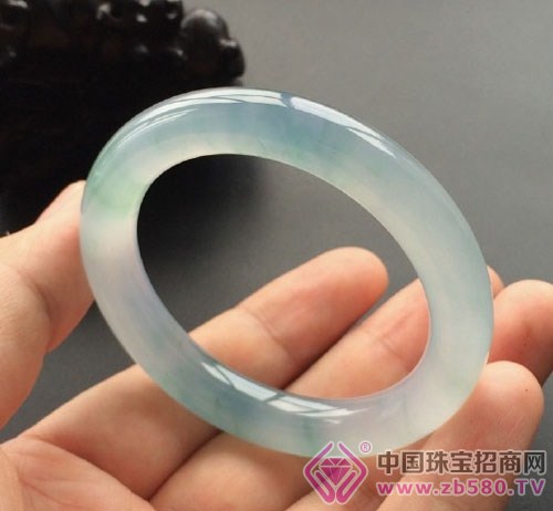 ç¿¡ç¿ æ‰‹é•¯