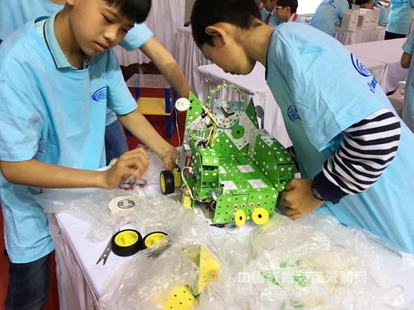 Bit works: Angel Wheelchair, Yinfeng School, Huinan District, Tangshan