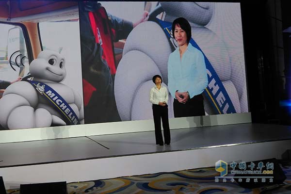 Michelin (China) Investment Co., Ltd. Ms. Li Wenfang, Marketing Director, Card Passenger Car Tyre Division