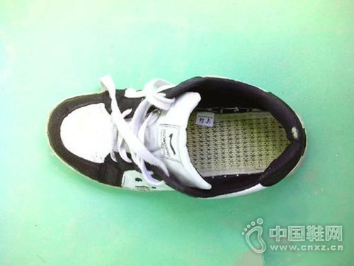 æœ¬ç½‘ï¼šéž‹å­å¤§äº†æ€Žä¹ˆåŠž æ•™ä½ å‡ æ‹›è½»æ¾å®žç”¨æ–¹æ³•