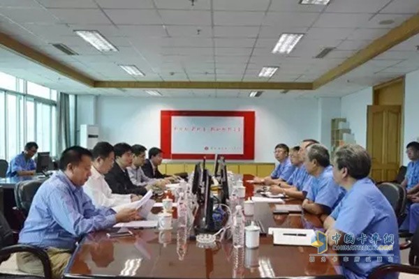 Zhang Dongqun, deputy mayor of Chaoyang Municipal Government, led the relevant person in charge of the relevant city bureau to come to Chai Power to investigate and investigate