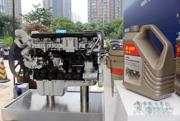 Exxon Mobil Provides High-Performance Mobil Blackhead Engine Oil for Sinotruk.