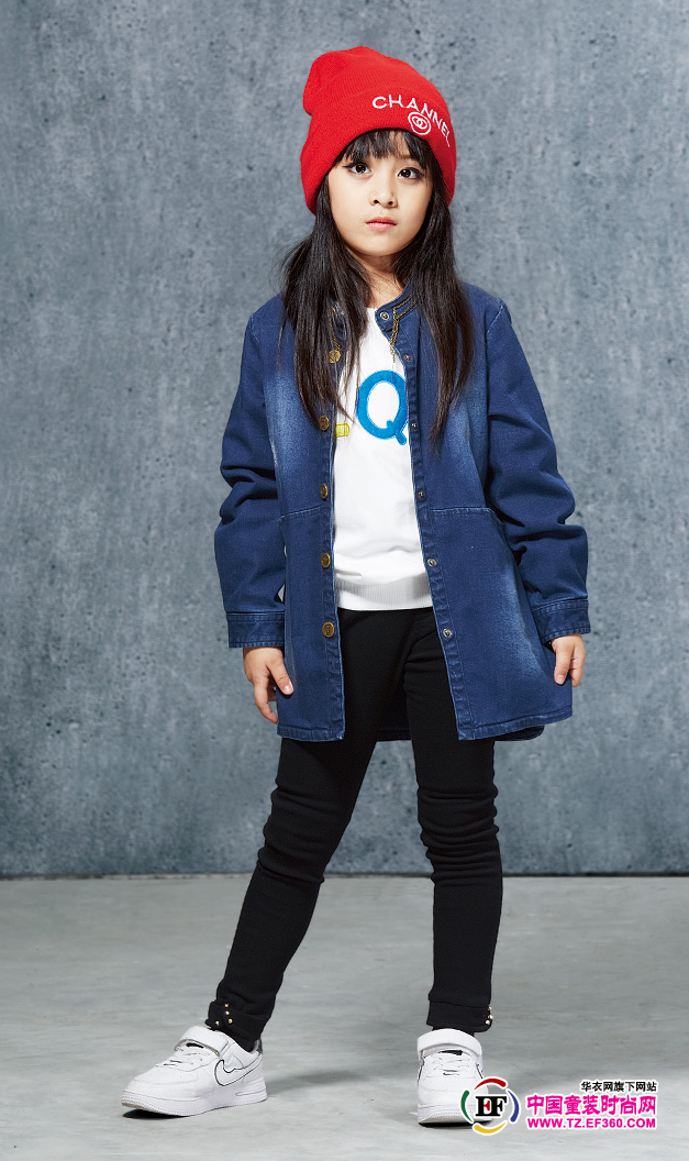 How to wear a denim fashion sense? See how happy Kyby children's clothing is played!