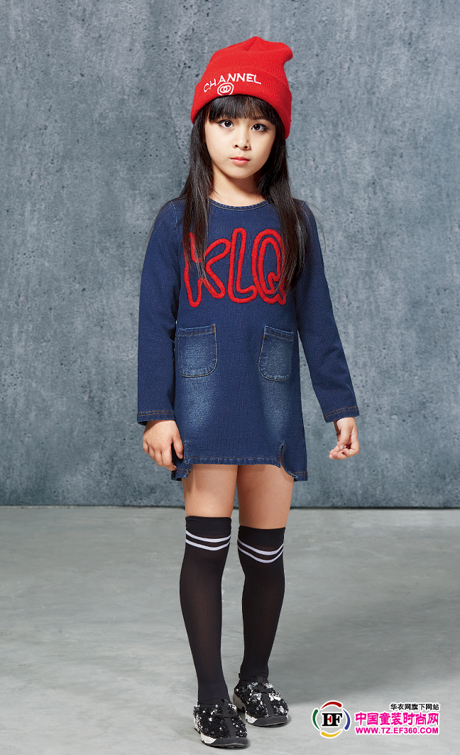 How to wear a denim fashion sense? See how happy Kyby children's clothing is played!