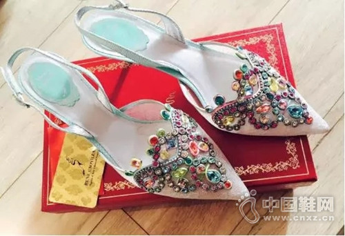 è¿™äº›å©šéž‹ç®€ç›´ç¾Žå“­äº†ï¼Œå°±ç®—ä¸å«äººä¹Ÿå¿…é¡»è¦ä¹°ï¼