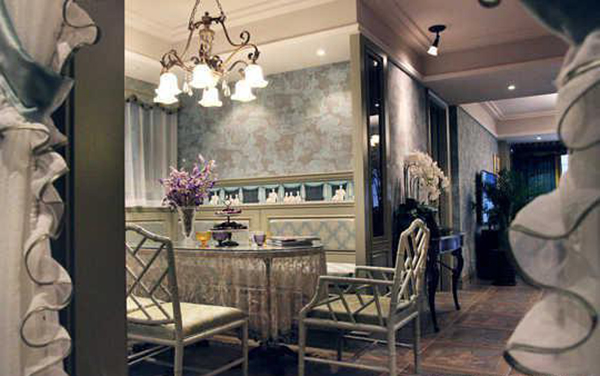 Baroque vintage Nordic design with artistic richness