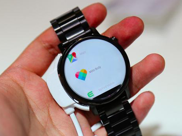 Five Features and Functions of Moto 360 Smart Watch