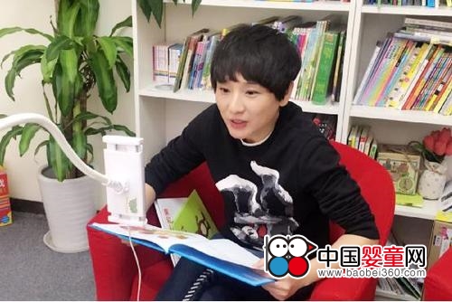 Kong Lin reads the classic picture book "Bunny without ears"