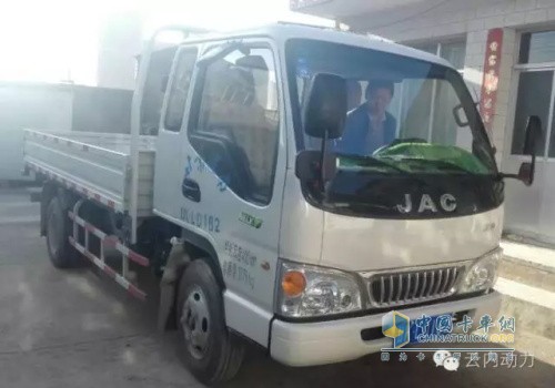 Lao Gu carries a new car with a Yunnei engine