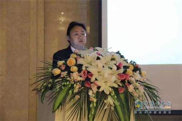 Deputy Managing Director Dai Yunhui made a report on the theme of the conference