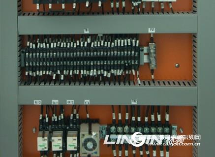 Users choose three elements of high and low temperature test chamber