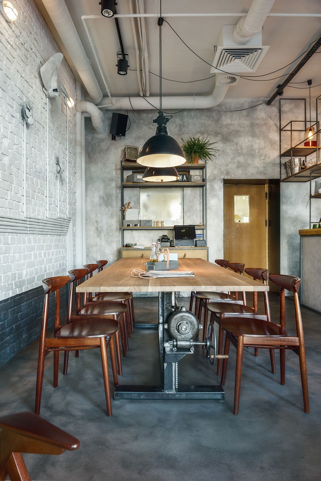 The aesthetic style of the retro industrial feel, the space is full of vitality and fun.