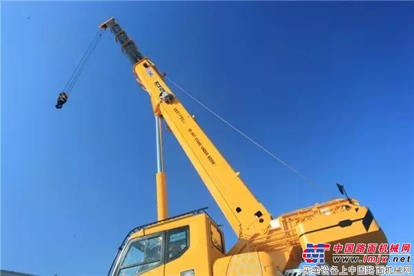 Xugong G generation XCT25L5 truck crane