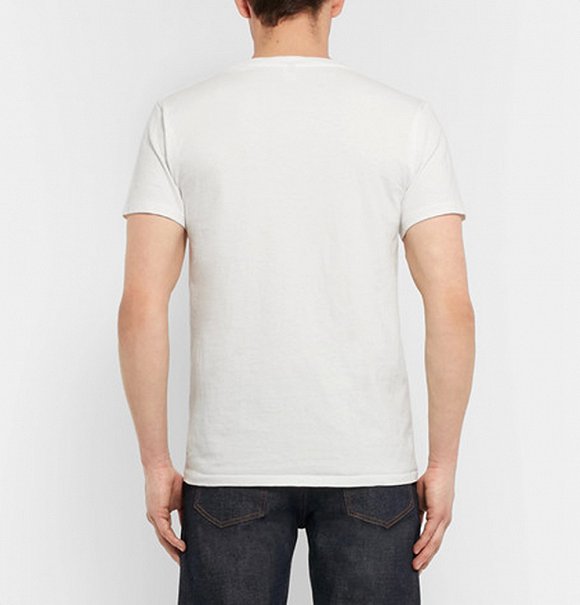 If you are wearing a UNIQLO white T-shirt look at these brands