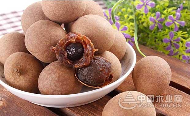 The effect and effect of longan meat | the difference between longan and longan