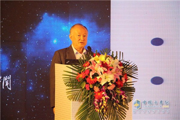 Yao Chunde, Deputy Director, State Key Laboratory of Internal Combustion Engines, Tianjin University