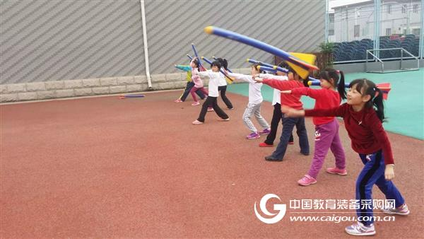 Children's fun track and field to help Beijing "high participation" project