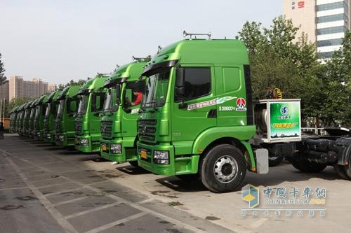 Natural gas heavy truck