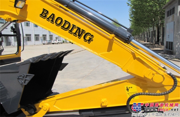 Baoding 80 excavator price and performance analysis