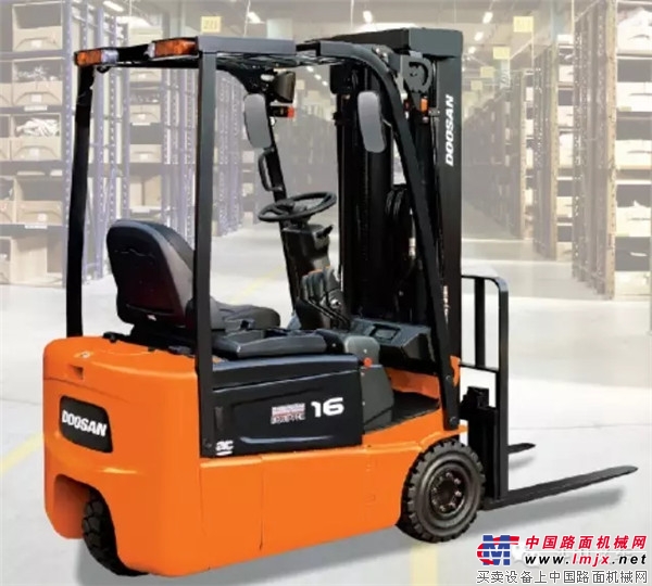 Doosan Forklift B16R King of Narrow Channels