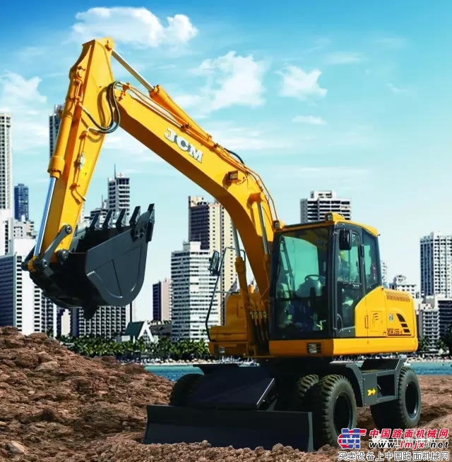 Speed â€‹â€‹& passion, mountain excavator is this fan!