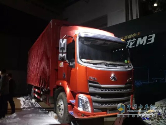 New Dragon M3 powered by Dongfeng Cummins