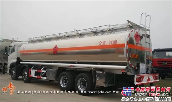 Guowu Dongfeng Tianlong front four rear eight aluminum alloy tanker