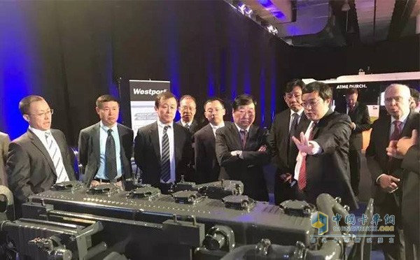 Weichai chairman Tan Xuguang and his party visited AVLâ€™s latest research results