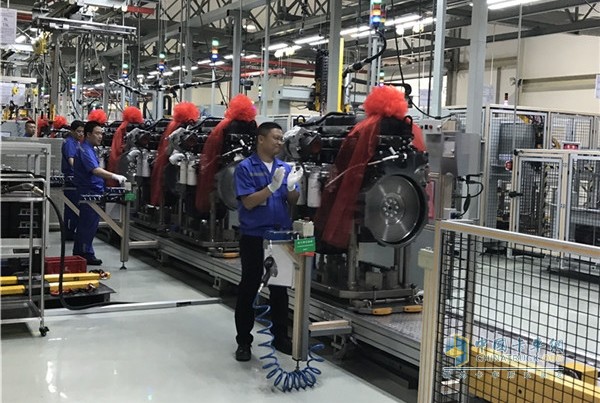 Jiangling heavy engine production line