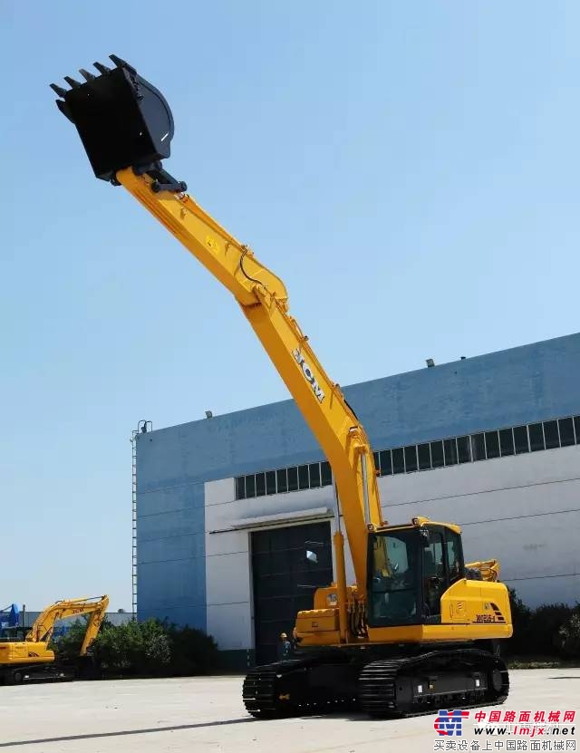 Shanzhong MC216-9 hydraulic excavator - overall overview