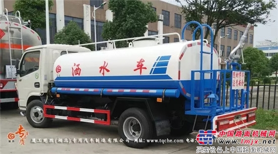 Guowu Dongfeng Dolly D6 five-ton sprinkler
