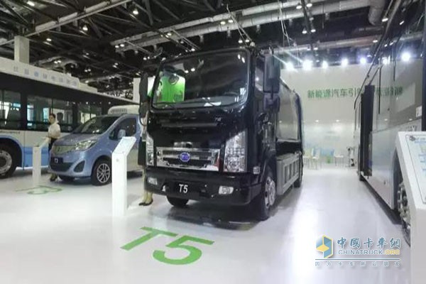 T5 pure electric compression garbage truck