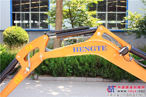 Narrow site construction tool Hengte HT21 series miniature excavator
