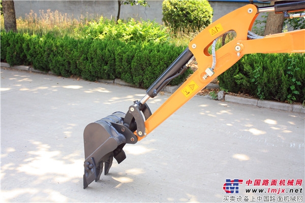 Narrow site construction tool Hengte HT21 series miniature excavator