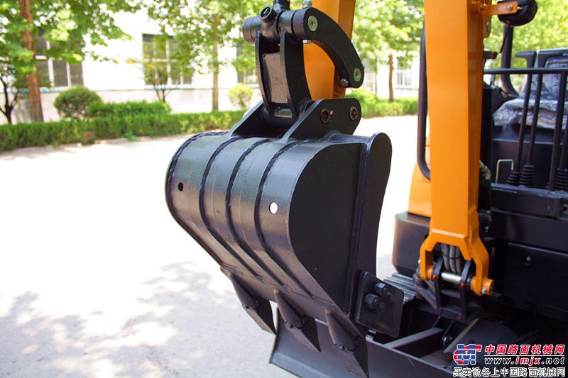 Narrow site construction tool Hengte HT21 series miniature excavator