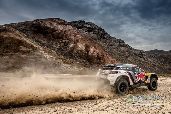 Bailu Chi tires conquering Gobi