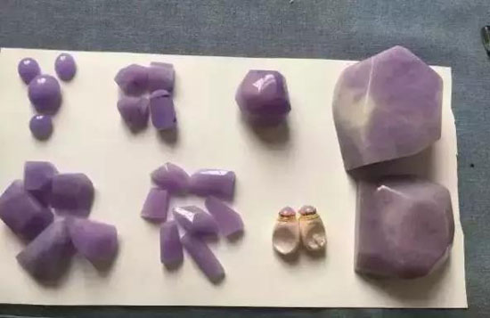 åªåˆ‡äº†3åˆ€ï¼Œä¸€å—ç¿¡ç¿ åŽŸçŸ³å°±æš´æ¶¨äº†600ä¸‡ï¼Œå‘ç”Ÿäº†ä»€ä¹ˆï¼Ÿ