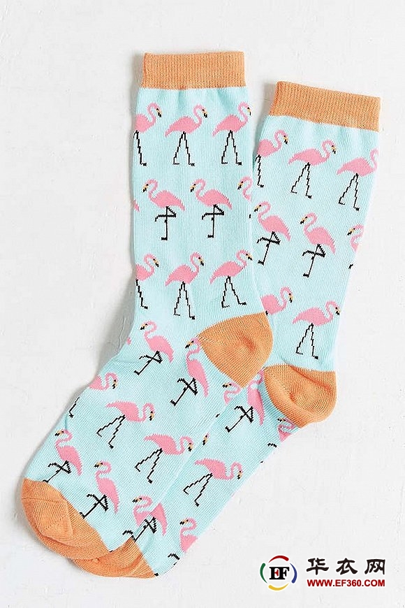 All prints in Spring and Summer are not comparable to this pink flamingo