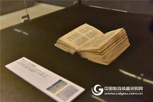 How the ancient book scanner can help the precious ancient books to continue the "Chinese book incense"