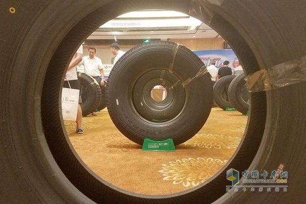"Doublestar" tire road show product display