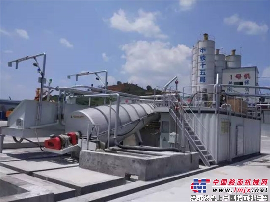 Environmental protection equipment for concrete mixing station of South Road Engineering