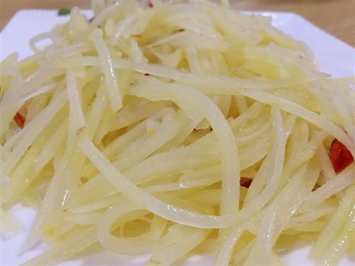 é…¸è¾£åœŸè±†ä¸