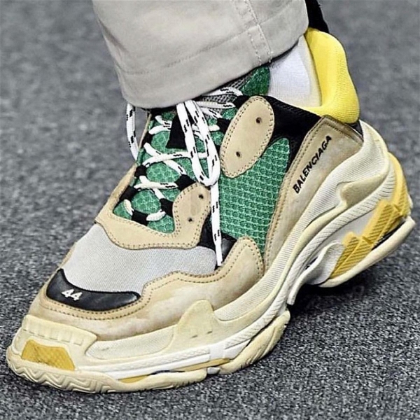 "Old sneakers" is ugly? Balenciaga wants to lead it back to fashion