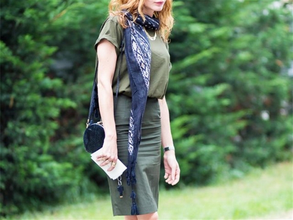 A scarf to accompany you over autumn and winter