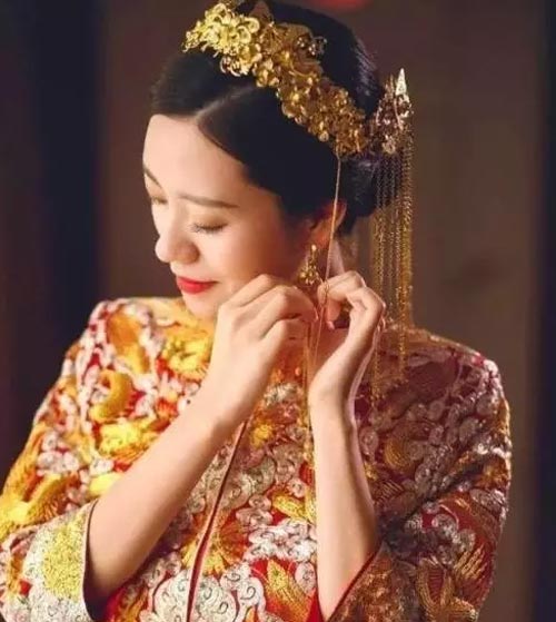 é»„é‡‘é¦–é¥°