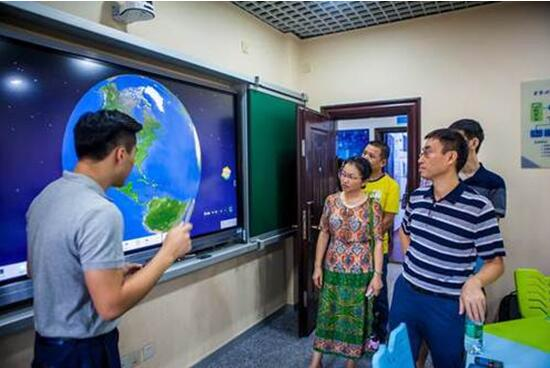 Xiwo Smart Classroom enters the Modern Education Technology Experience Center